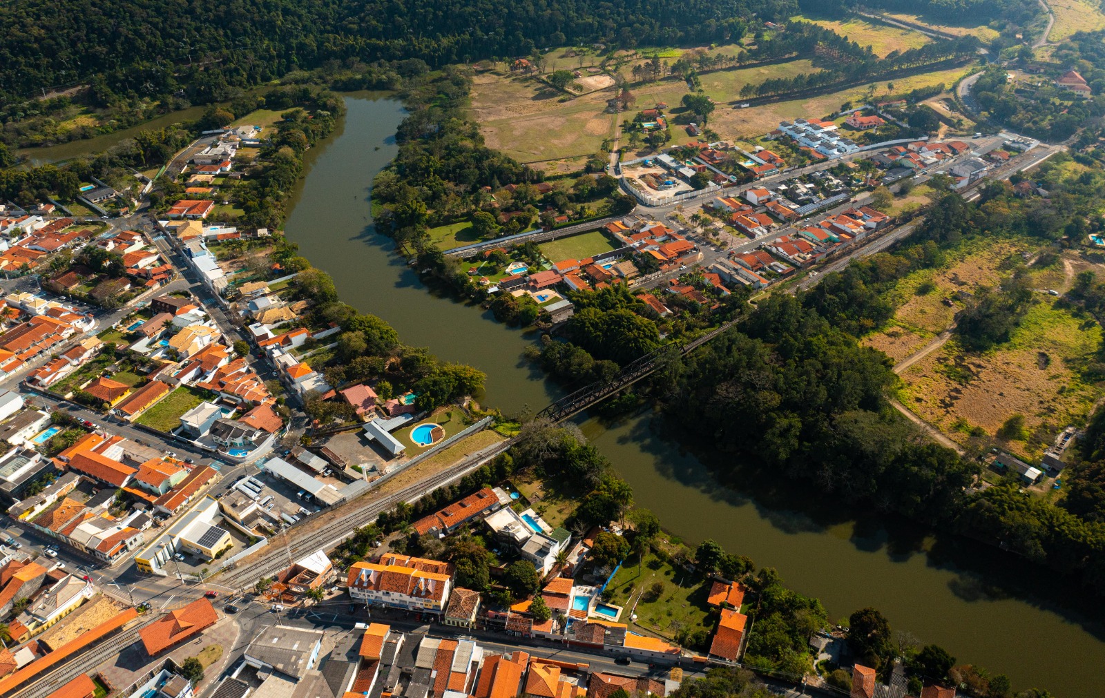 Guararema conquista 1º lugar no ranking do Programa Município VerdeAzul