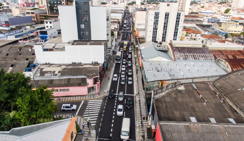 Avenida dos Bancos é totalmente liberada para trânsito; veja como ficou a obra