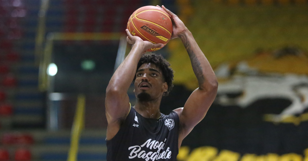 Mogi Basquete encara o Brasília nesta quarta (20), no Hugão