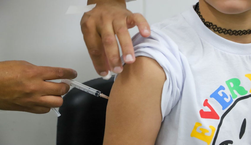 Mogi esgota estoque de vacinas contra a dengue e aguarda envio de novas doses