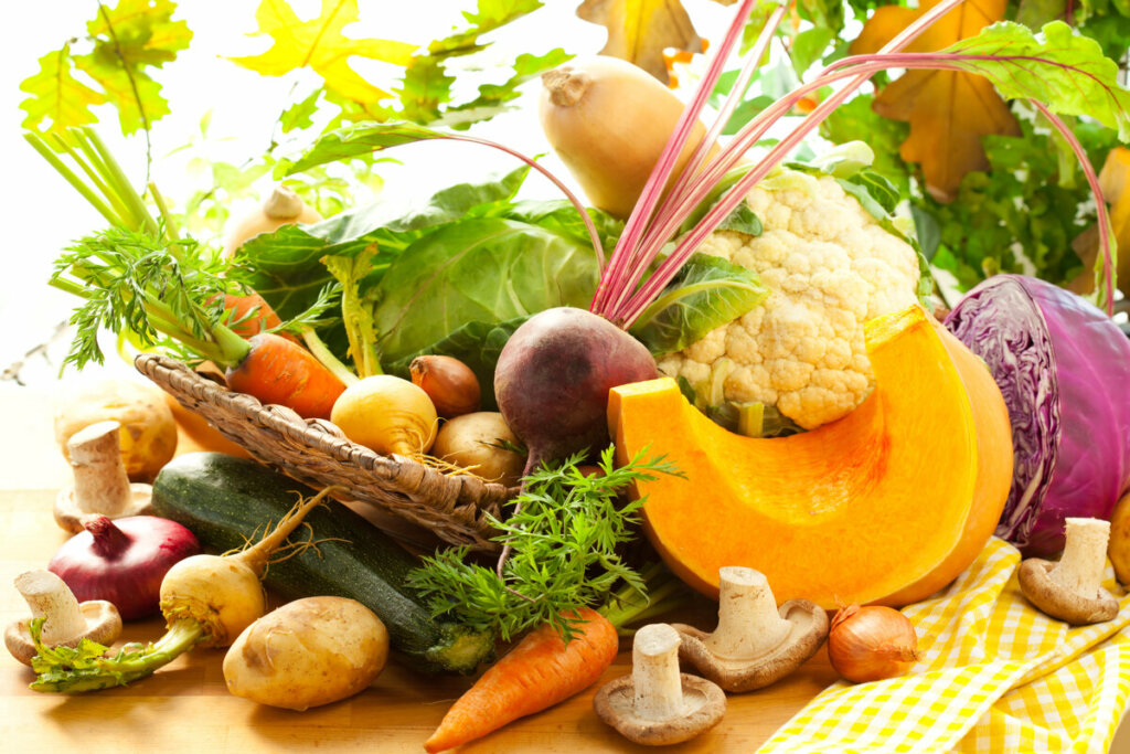 10 benefícios das saladas para saúde e como consumir corretamente