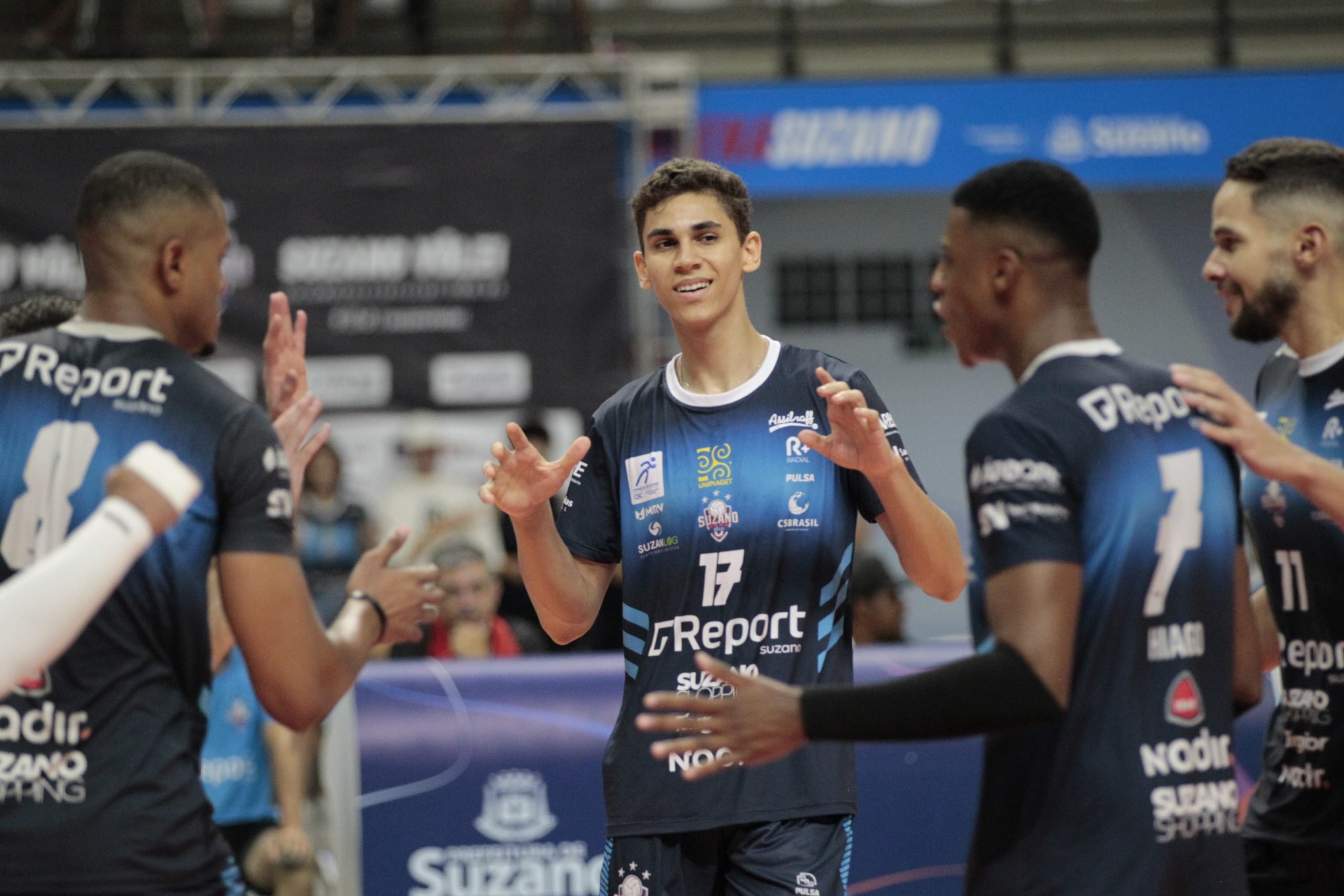 Suzano Vôlei renova com o ponteiro Gabriel Henrique, revelação da última temporada