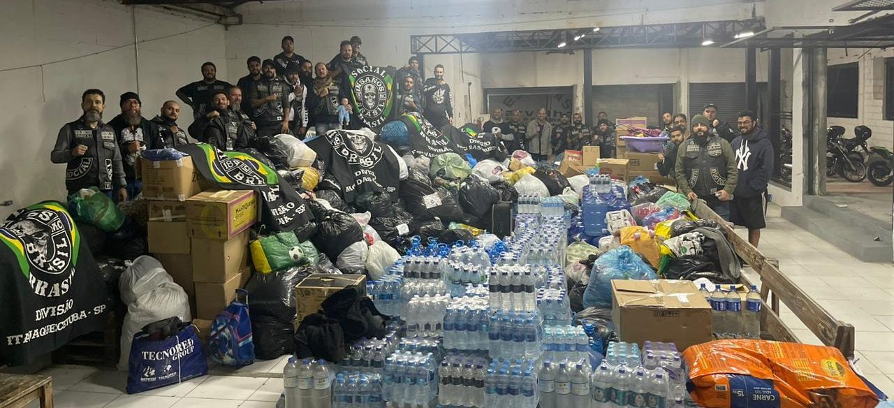 Regional Insanos MotoClube arrecada 7 toneladas de insumos para o RS