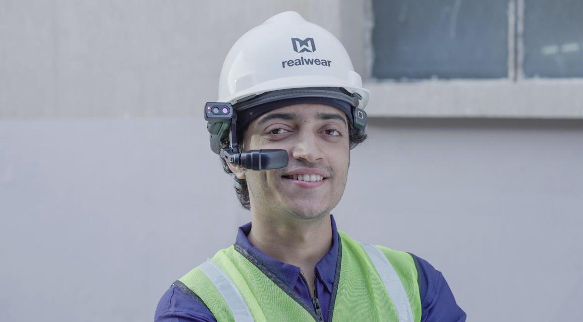 Óculos RealWear apresentam bons resultados à empresa de energia cliente da MGITECH