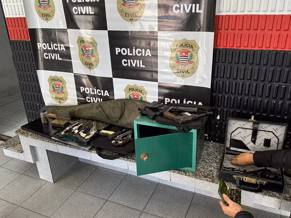 Polícia de Arujá prende subtenente da reserva do Exército em operação contra o tráfico de armas