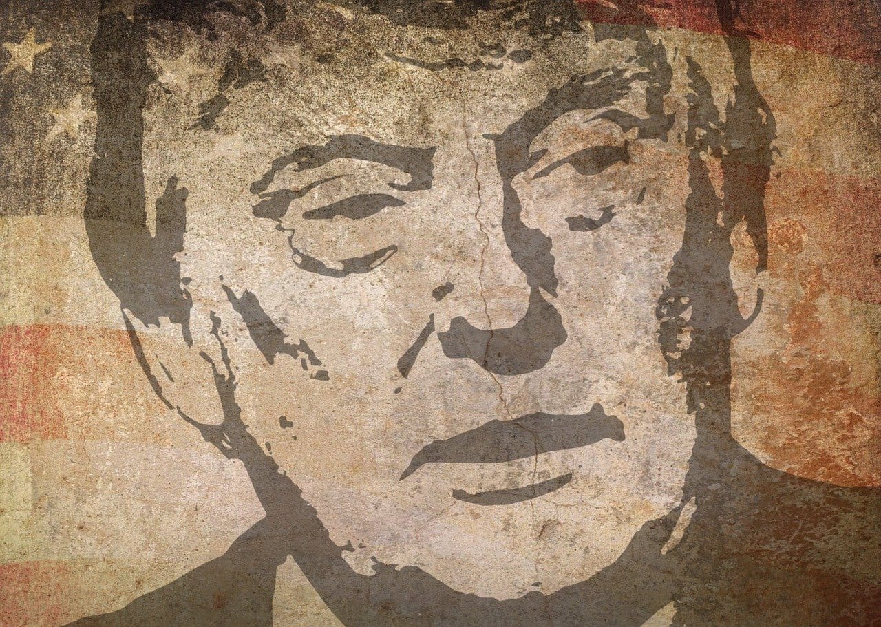 Entre Trump, Maduro e a Amante
