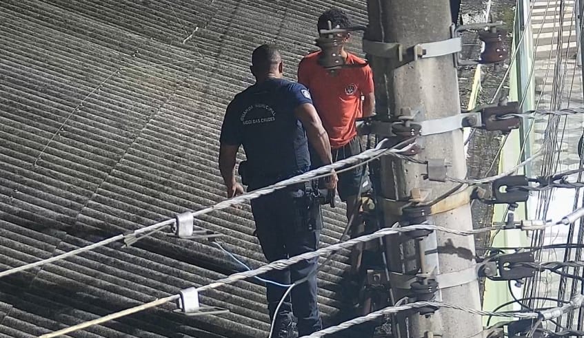 GCM de Mogi detém suspeito de participar de furto no Theatro Vasques