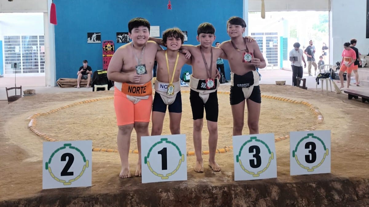 Suzanenses garantem vagas no Mundial e Sul-Americano de Sumô