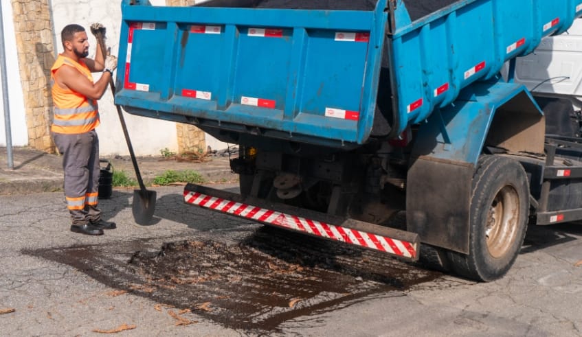 Mutirão da Operação Tapa-Buraco acontece em Jundiapeba na segunda-feira (14)