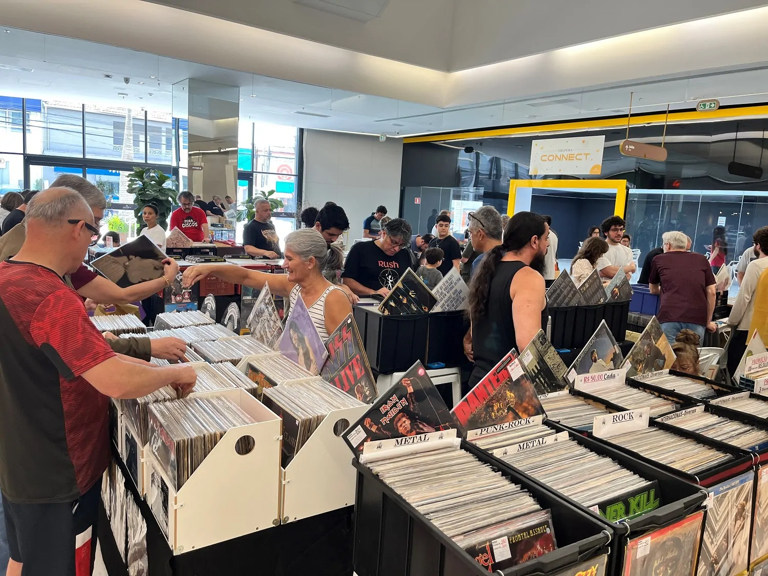 Feira de Discos gratuita acontece neste sábado (3), em Mogi das Cruzes