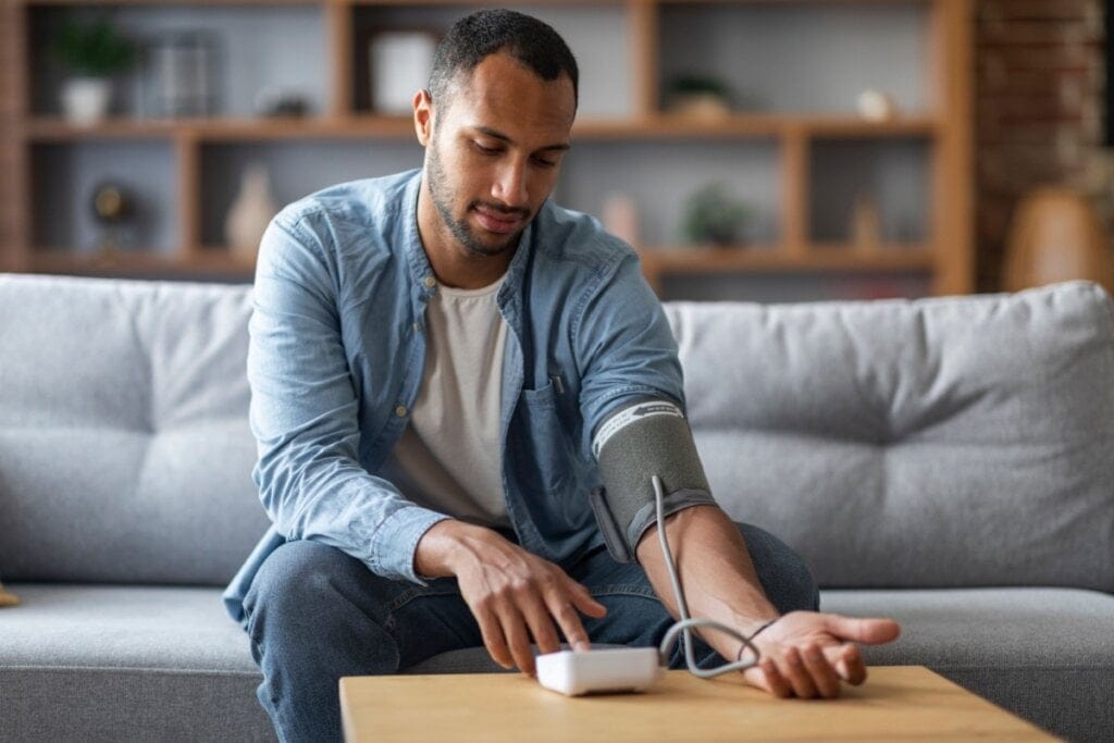 Veja as causas da hipertensão e como prevenir a doença