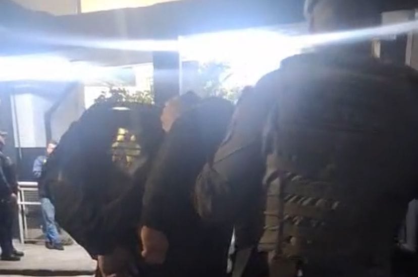 Suspeito é preso após perseguição com moto roubada em Itaquaquecetuba