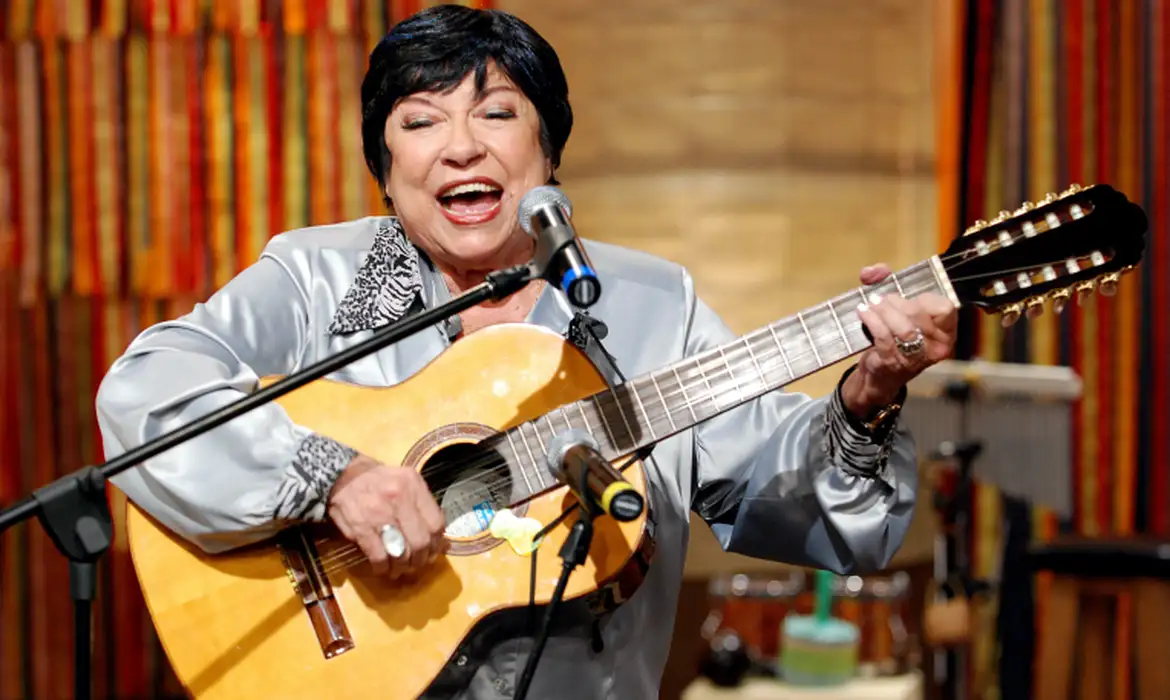 Inezita Barroso: pioneira da música caipira que deixou parte de seu legado em Mogi das Cruzes