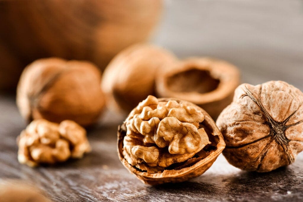 10 alimentos e bebidas que ajudam a queimar gordura abdominal