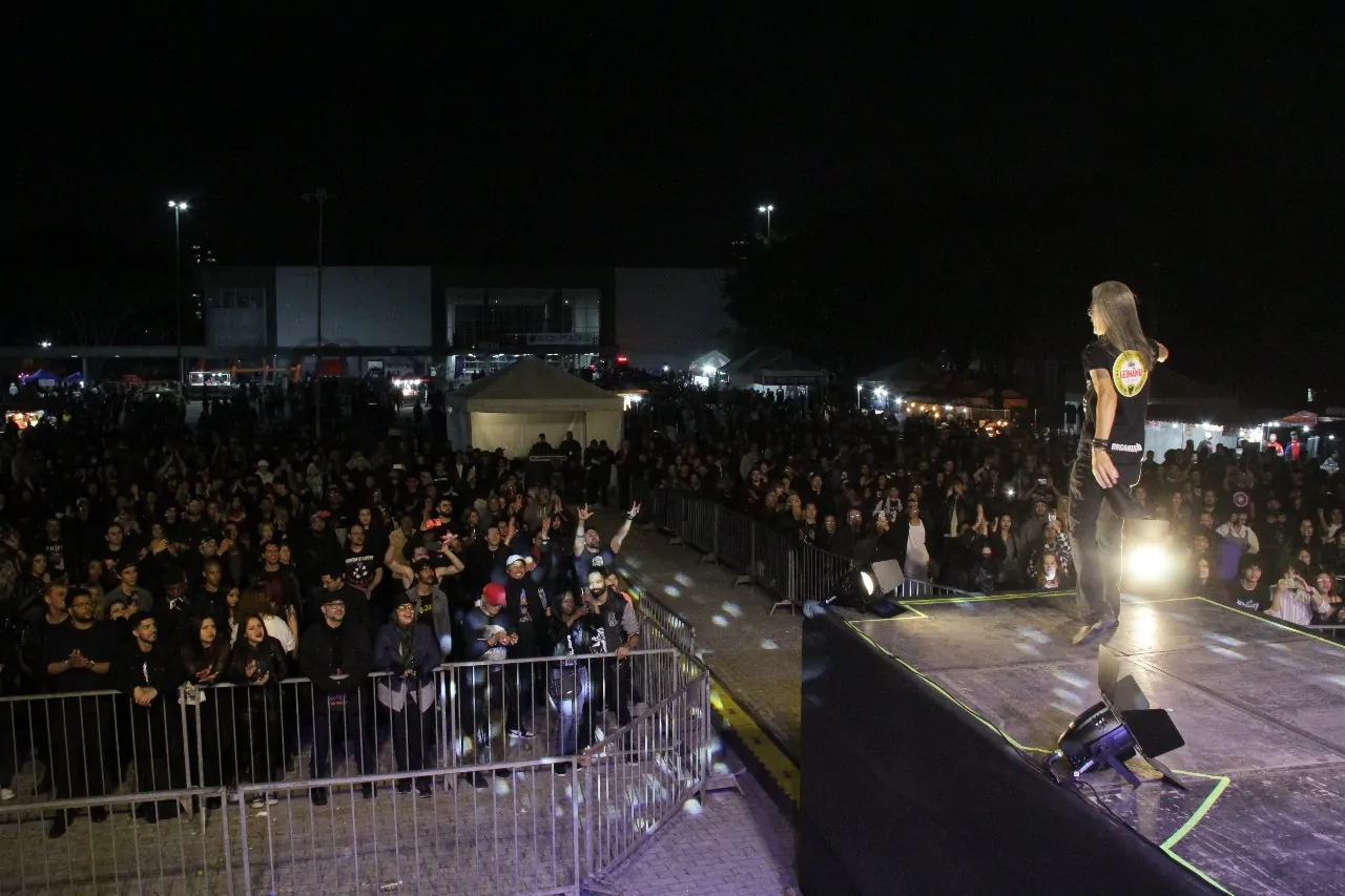 Retorno de Rock na Praça reúne 40 mil pessoas em Poá