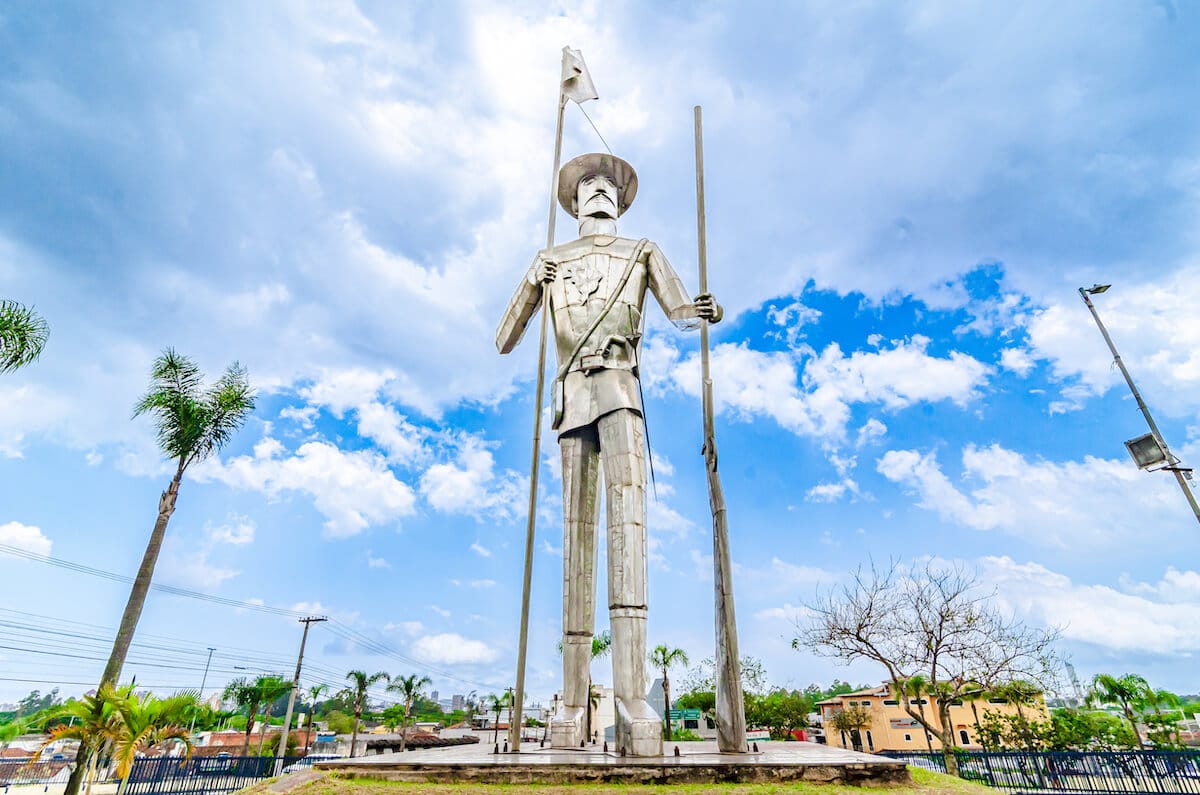 Mogi das Cruzes, a 'terra do caqui', celebra 465 anos de história e tradições