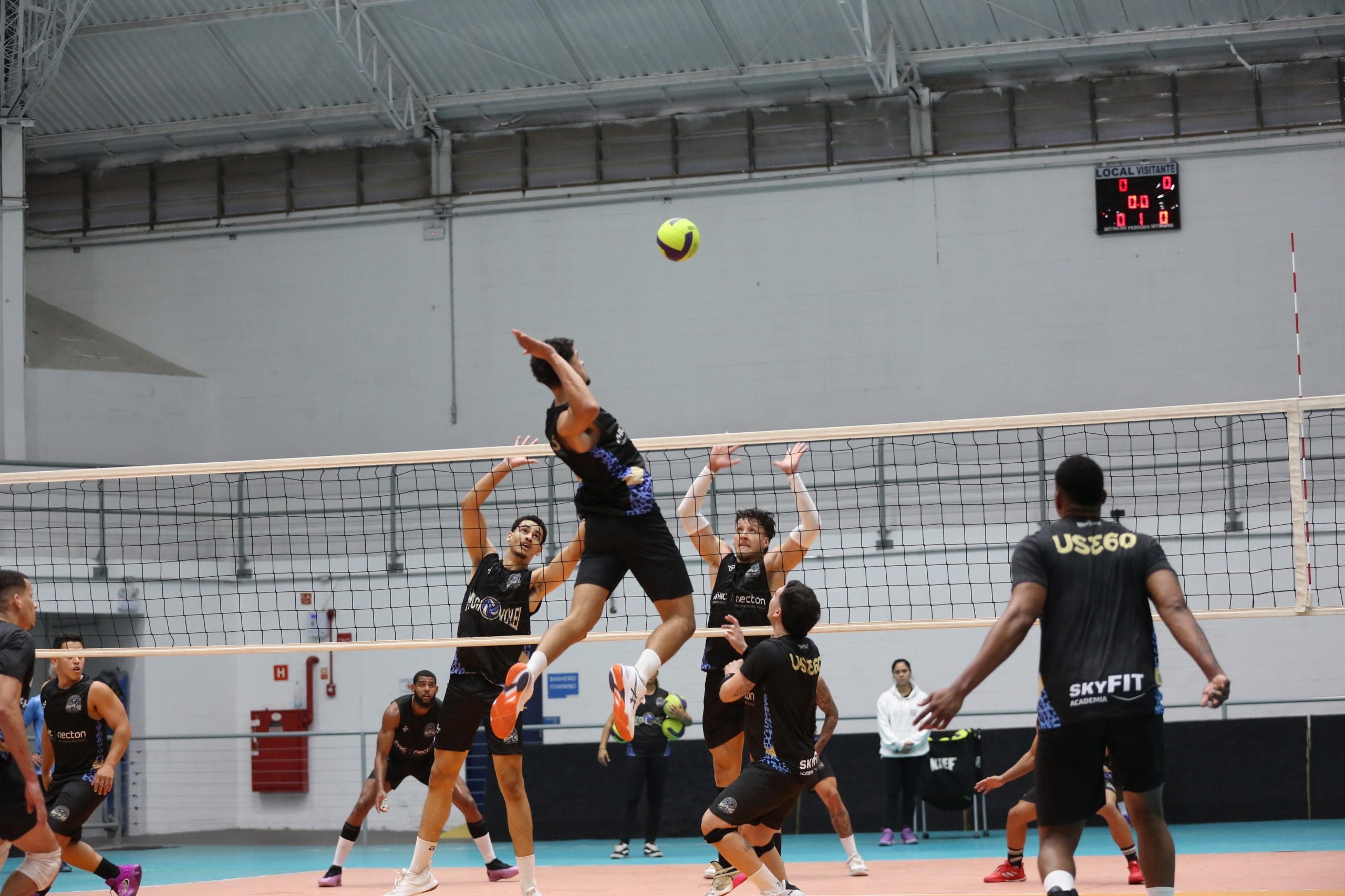 Fora de casa, Mogi Vôlei estreia na temporada contra o Suzano neste sábado