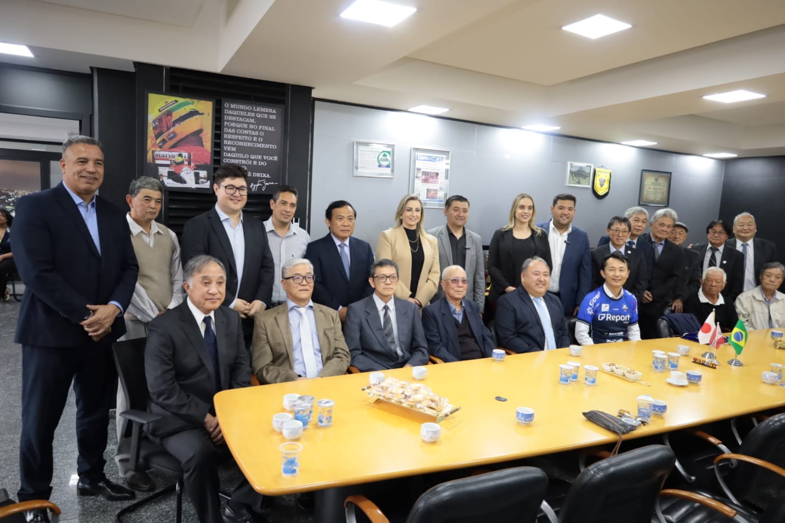 Suzano recebe visita de embaixador do Japão no Brasil; veja como foi