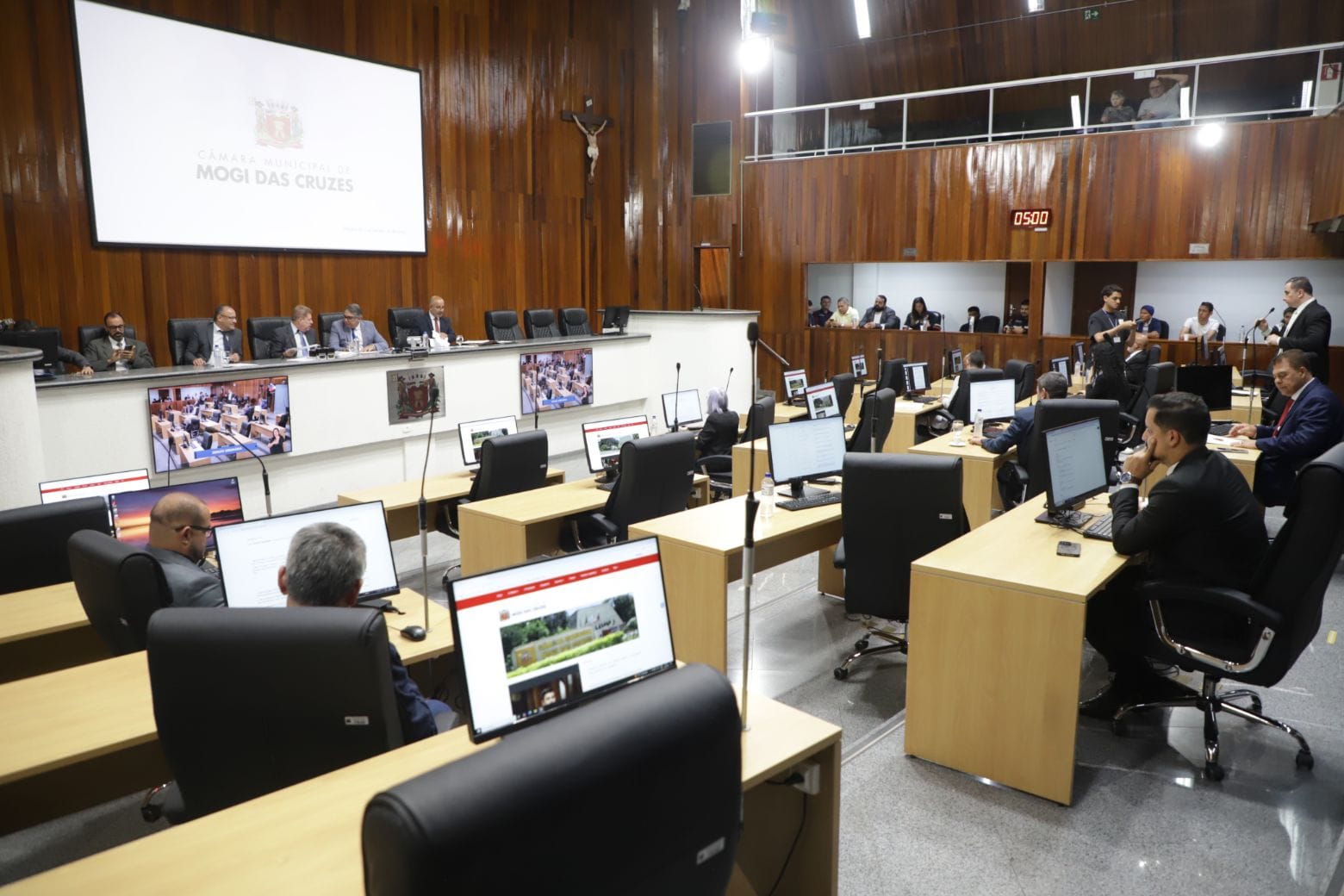 Câmara de Mogi aprova convênio de R$ 240 mil para aquisição de minivans para a GCM