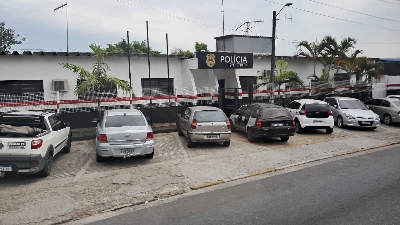 Homem é encontrado morto com marcas de tiros em Suzano
