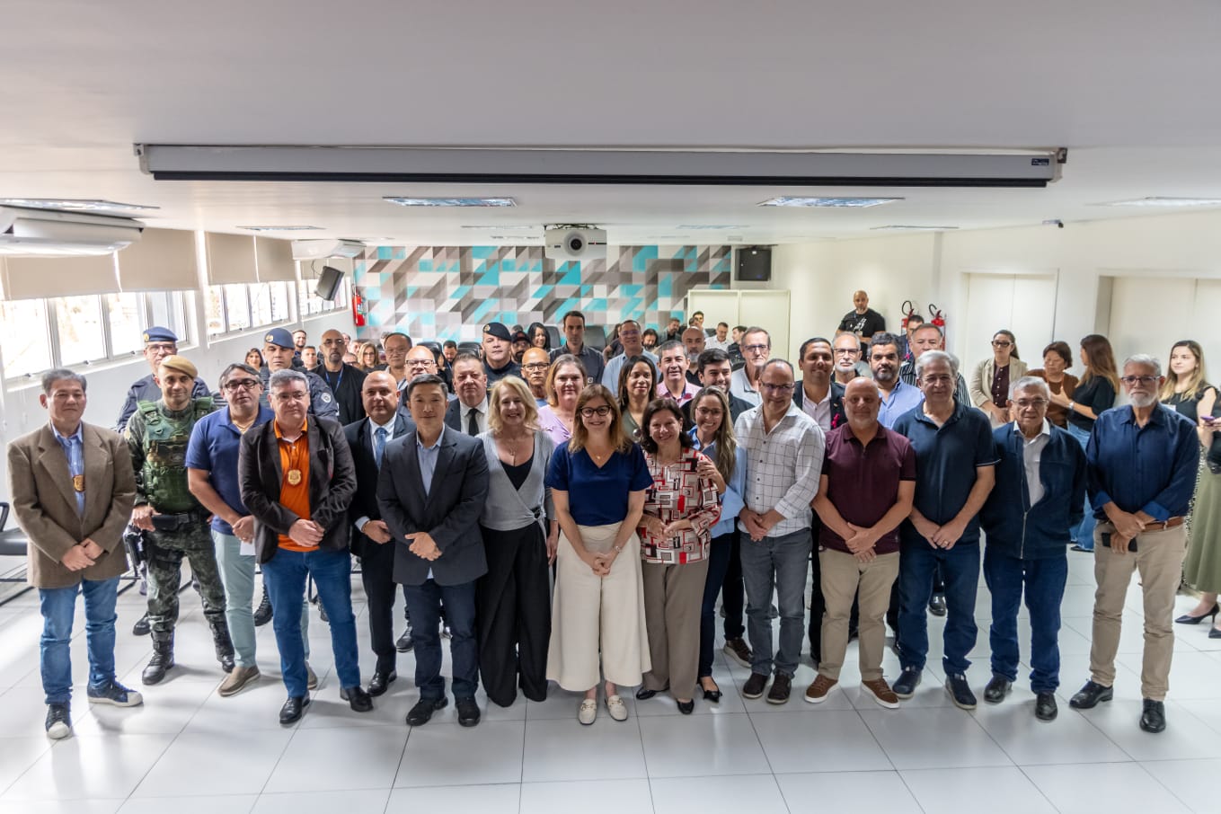 Novos conselheiros municipais de segurança são empossados em Mogi