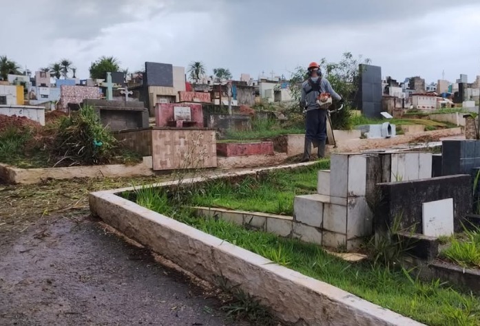 Familiares têm até 12 de dezembro para solicitar transferência de restos mortais do Cemitério Cambiri, em Ferraz