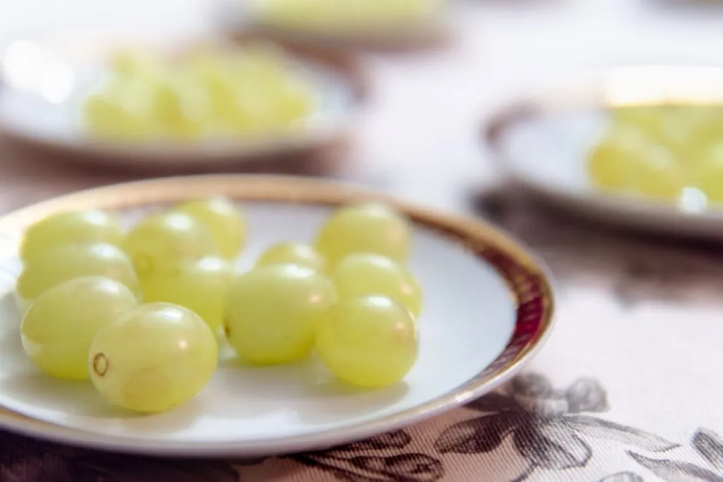 Uva verde no Ano-Novo: 7 motivos para incluir a fruta nas festas de fim de ano
