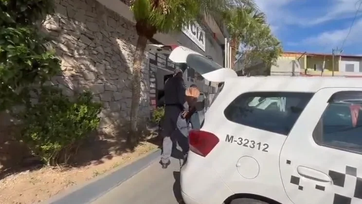 PM recupera carro furtado e prende suspeito de receptação em Ferraz de Vasconcelos