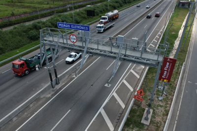 MPF pede suspensão imediata do Free Flow na Dutra, entre Arujá e São Paulo