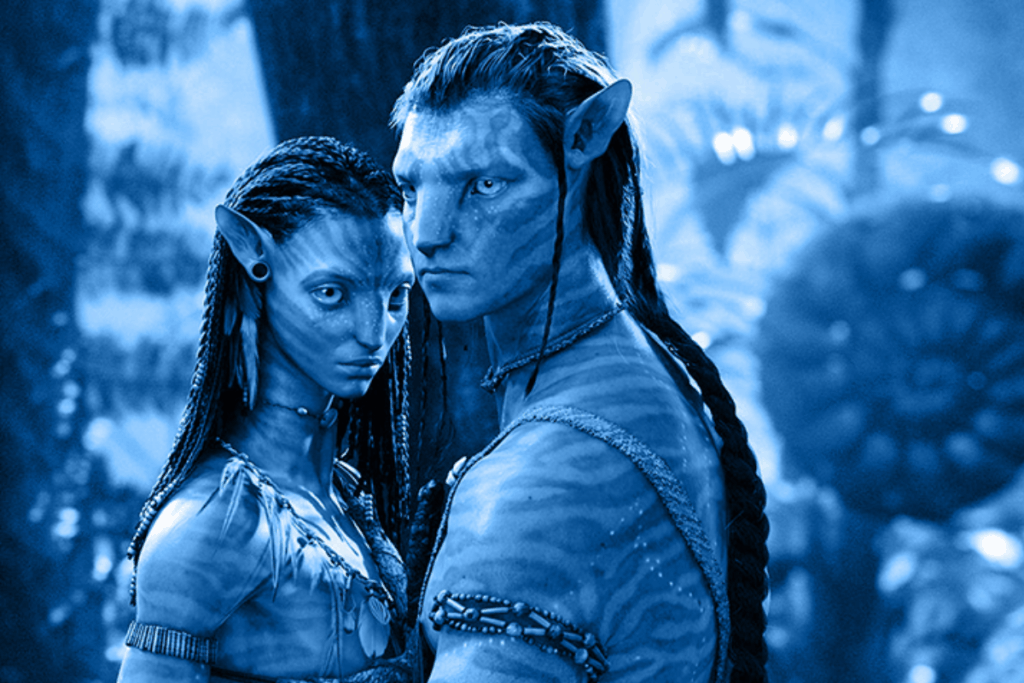 Jake Sully e Neytiri, um de frente para o outro. são personagens azuis do filme avatar
