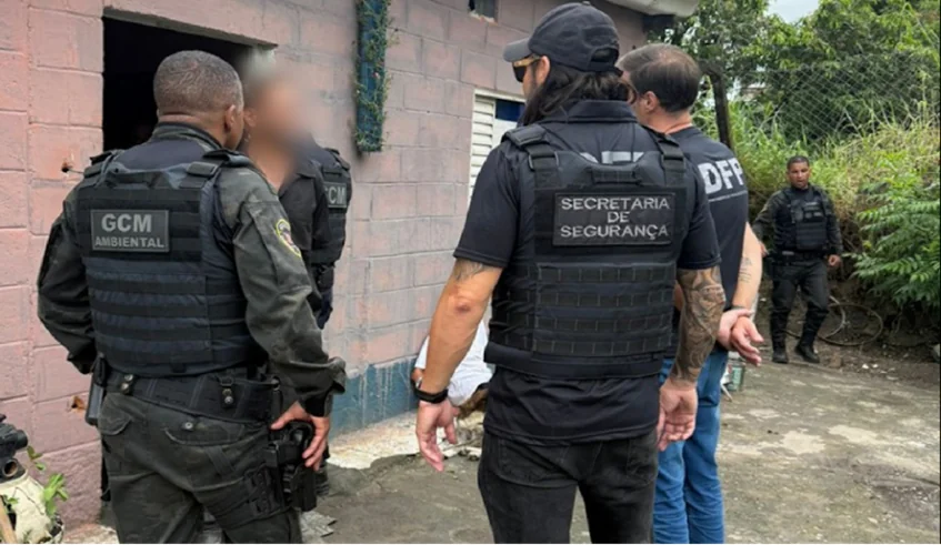 Dono de ferro-velho é preso por tráfico de drogas e estabelecimento é fechado por irregularidades