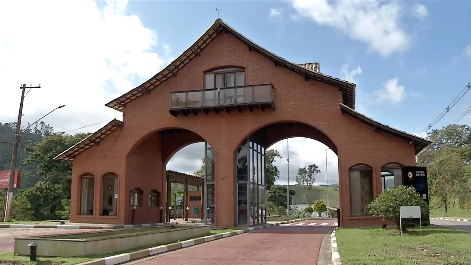 Diário Comunidade deste domingo (29) celebra os 188 anos de Salesópolis