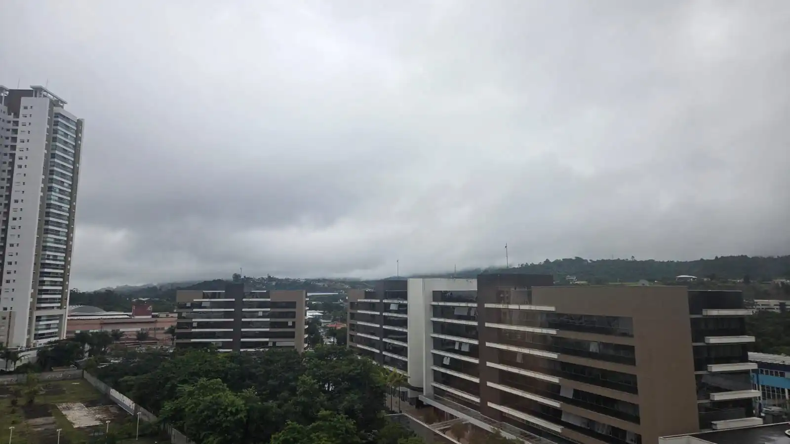 Meteorologia aponta para semana com chance de chuva em Mogi das Cruzes; veja previsão