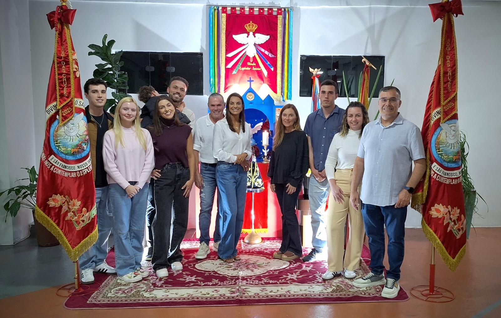 Guiada pela fé e por valores que atravessam gerações, Padrão Serviços recebe Subimpério do Divino na sede em Mogi