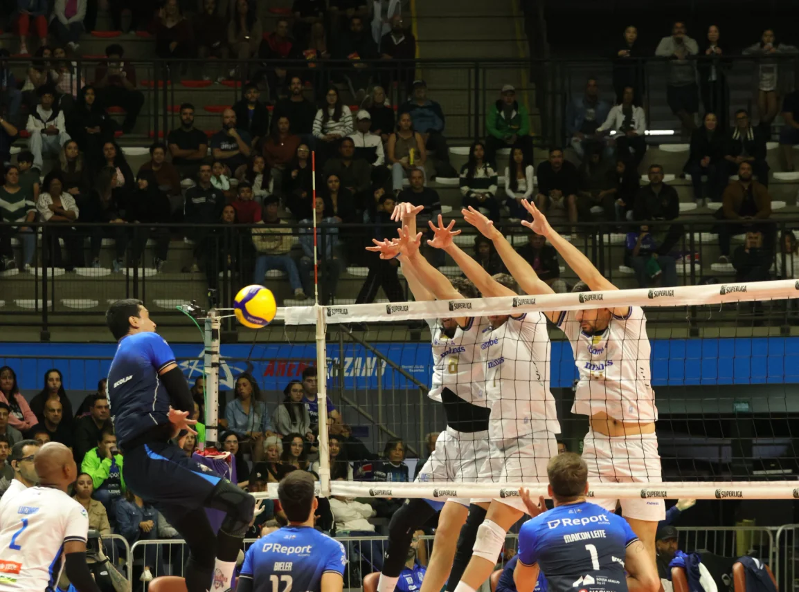 Suzano vence Itambé Minas em casa e vai para o 3º jogo nas quartas de final da Superliga 