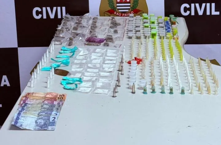 GCM de Poá prende homem com 367 porções de drogas