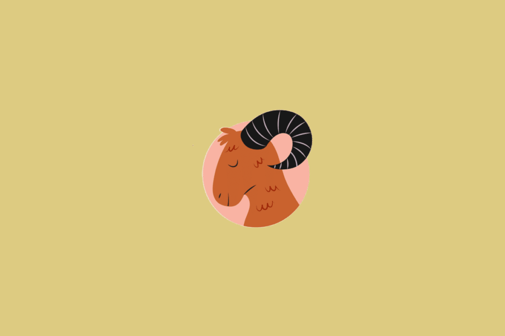 Ilustração estilizada da cabeça de uma cabra marrom de perfil com um grande chifre espiralado preto, inserida em um círculo rosa sobre um fundo amarelo-claro.