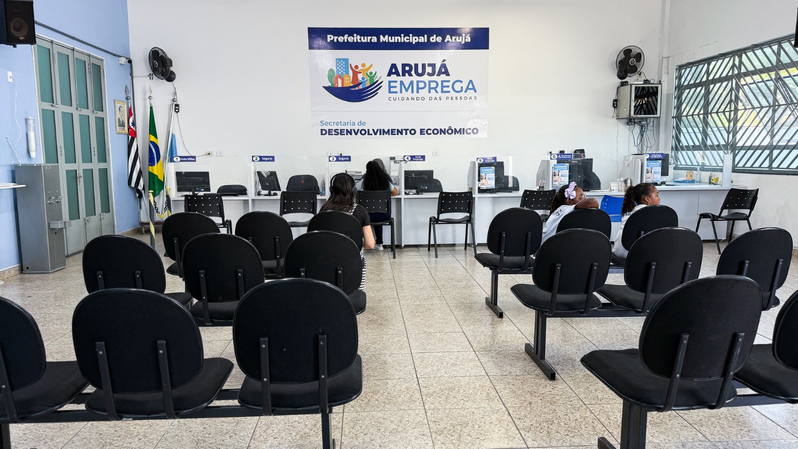 Arujá disponibiliza 131 vagas de trabalho para moradores da cidade e região
