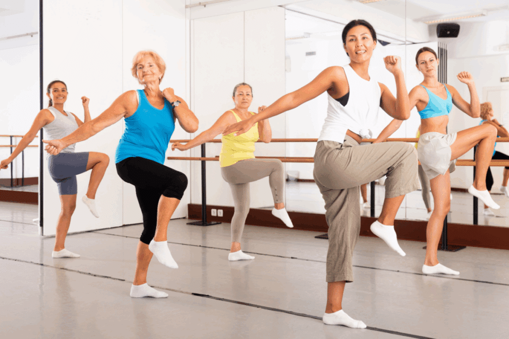 Atividade física: 5 benefícios do yoga e da dança para a saúde