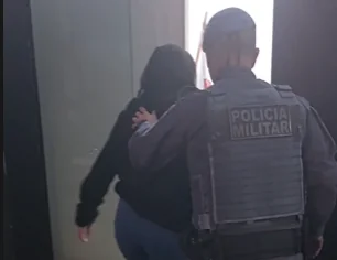 Mulher é presa em flagrante após esfaquear o pai, em Mogi das Cruzes
