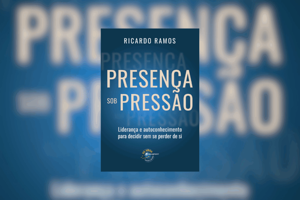 Capa de livro azul, com nome e título do livro escrito em bege e branco