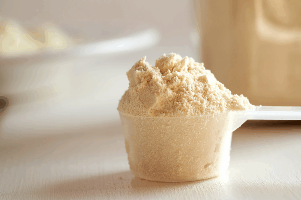 Mais proteína ajuda na menopausa? Entenda o que os estudos mostram